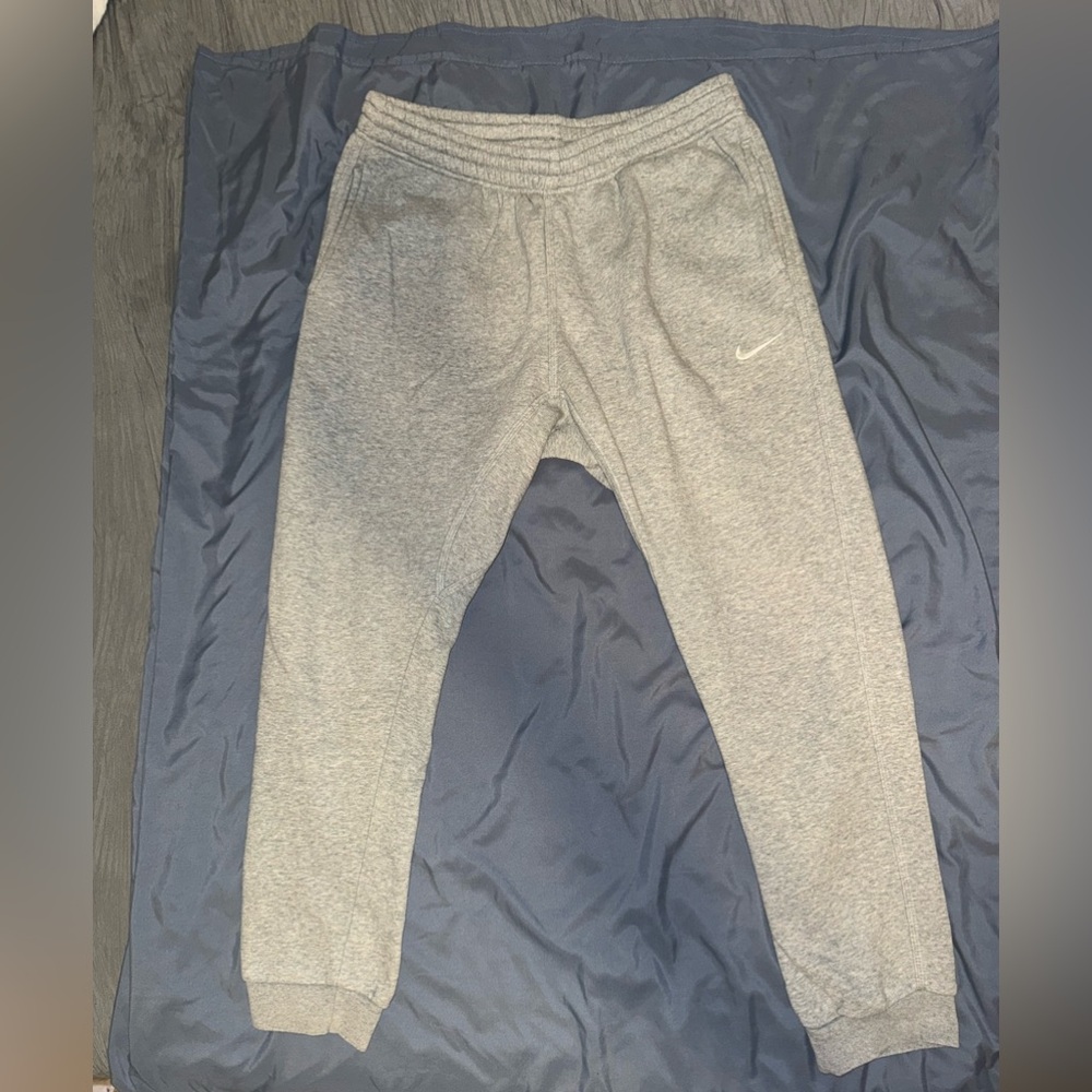 Nike Gray Sweatpants Relaxed Fit Fleece
